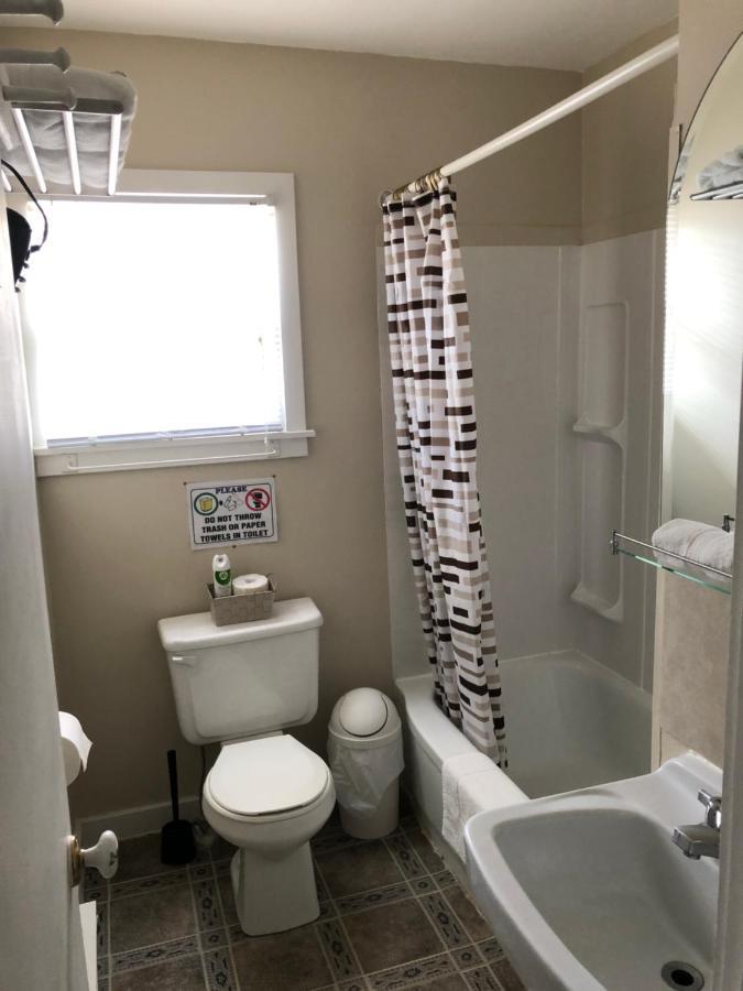 Auberge Restwell Motel Berry Mills Dış mekan fotoğraf