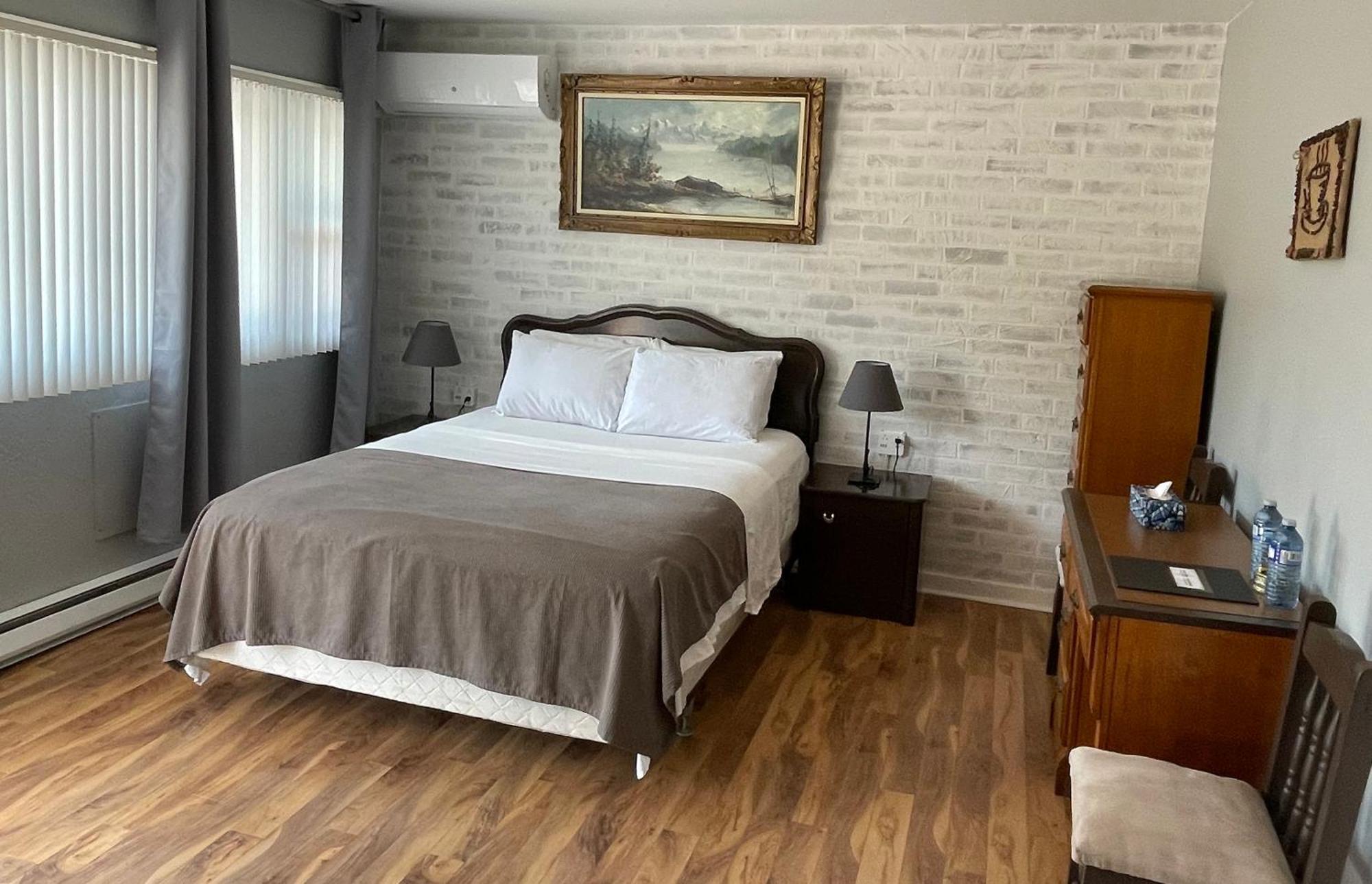 Auberge Restwell Motel Berry Mills Dış mekan fotoğraf