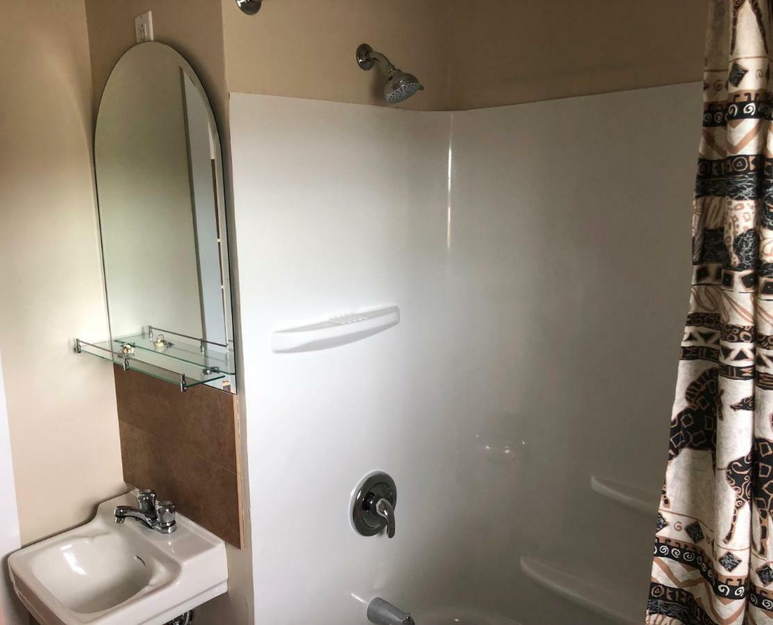 Auberge Restwell Motel Berry Mills Dış mekan fotoğraf